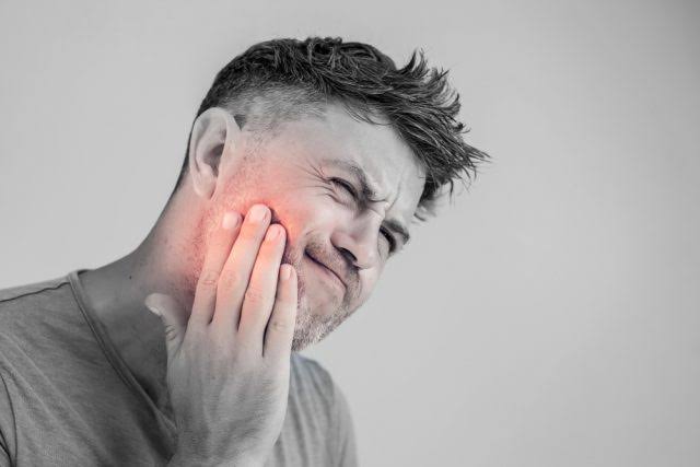 Toothache at Night: How to Get Relief Until You See a Dentist